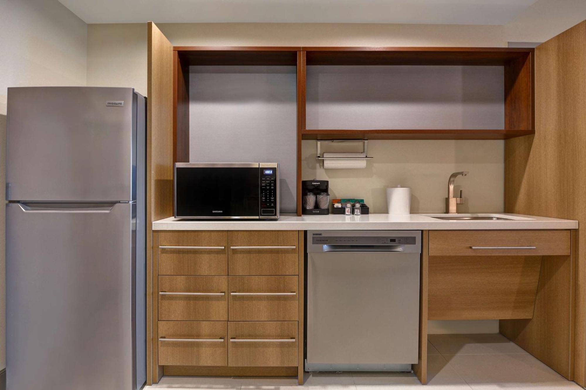 Hotel Home2 By Hilton Orlando Flamingo Crossings, Fl 3*