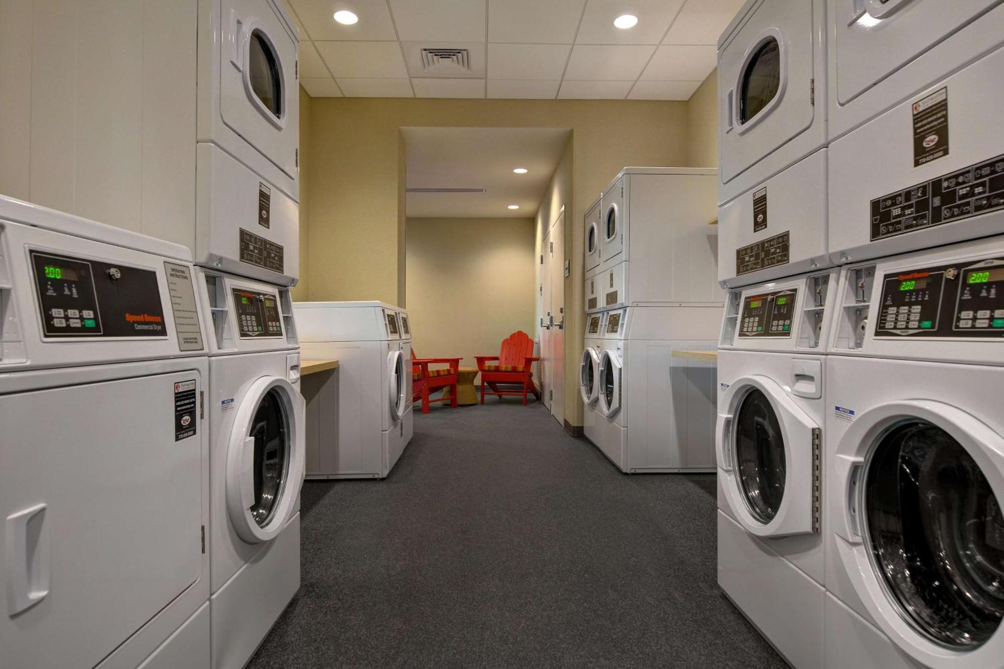 Home2 By Hilton Orlando Flamingo Crossings, Fl Hotel 3*