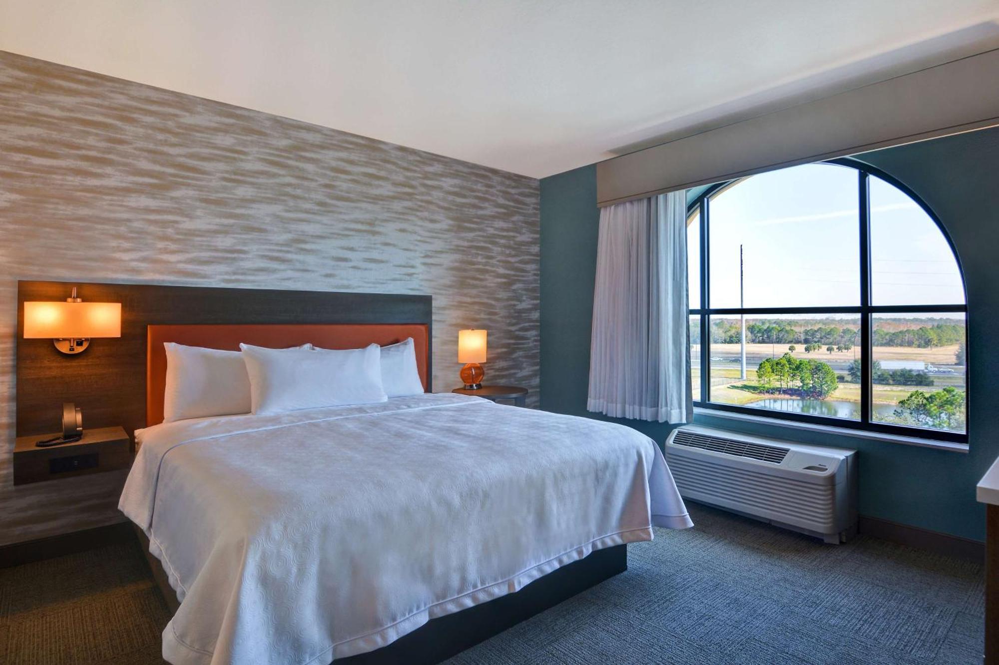 Hotel Home2 By Hilton Orlando Flamingo Crossings, Fl 3*
