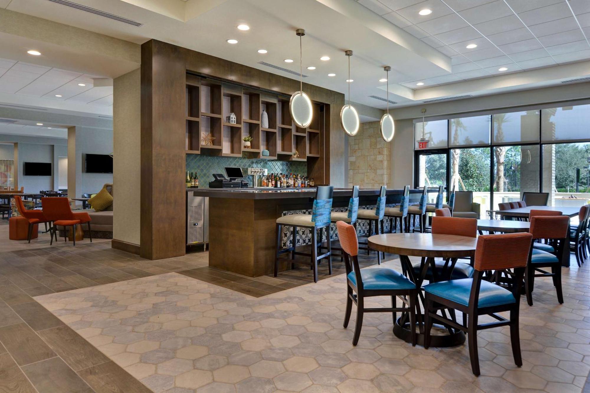Hotel Home2 By Hilton Orlando Flamingo Crossings, Fl 3*