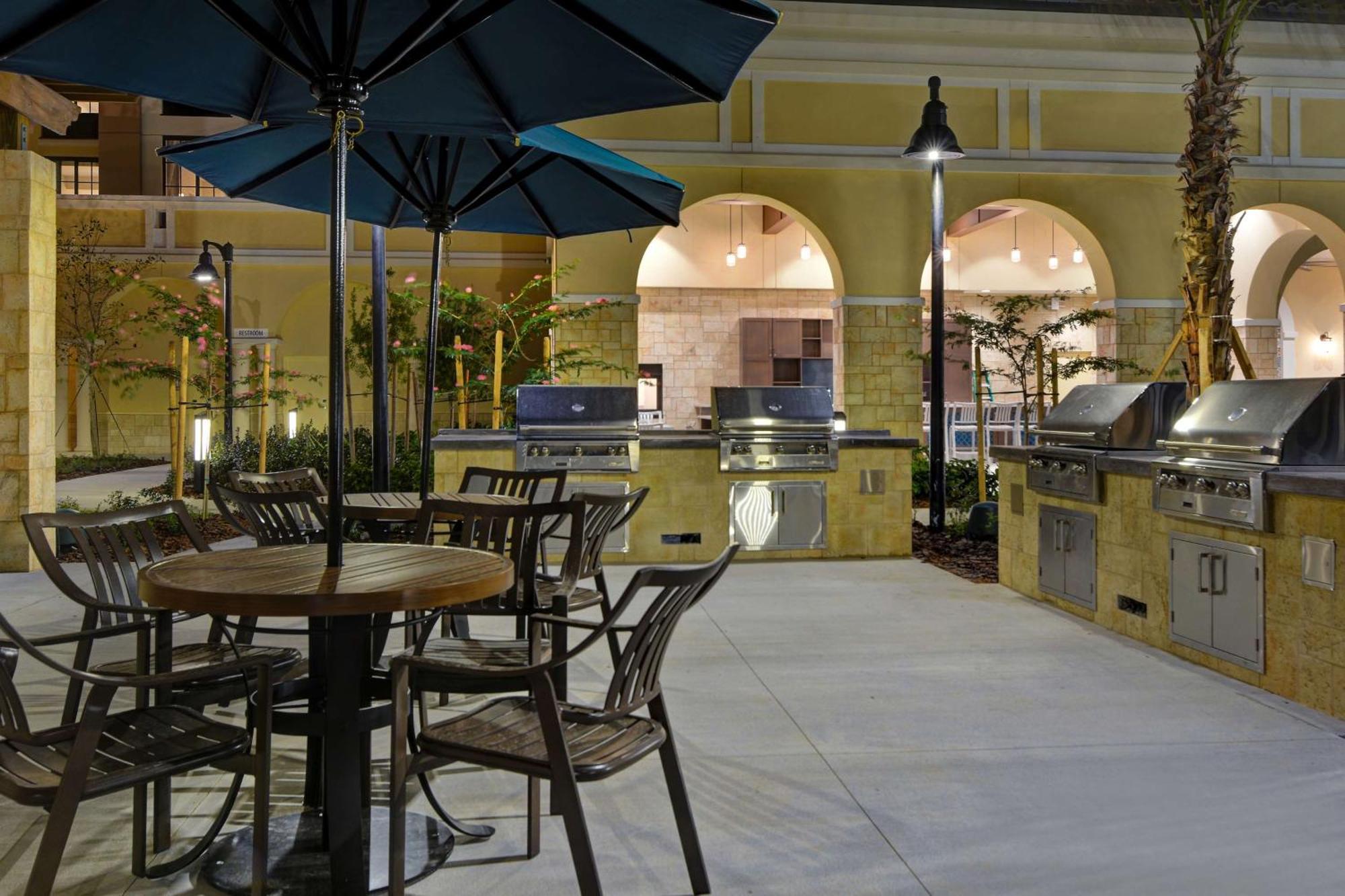 Hotel Home2 By Hilton Orlando Flamingo Crossings, Fl 3*